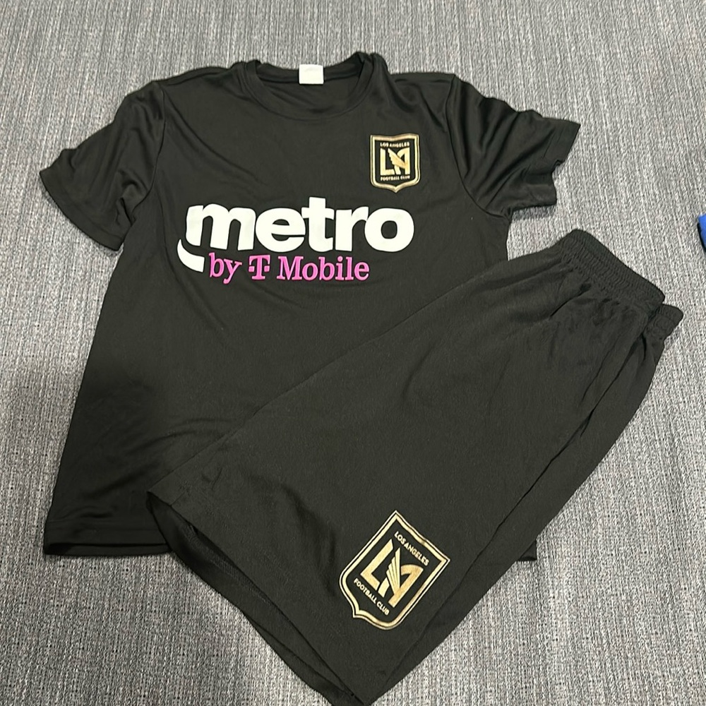 LAFC player escort kit